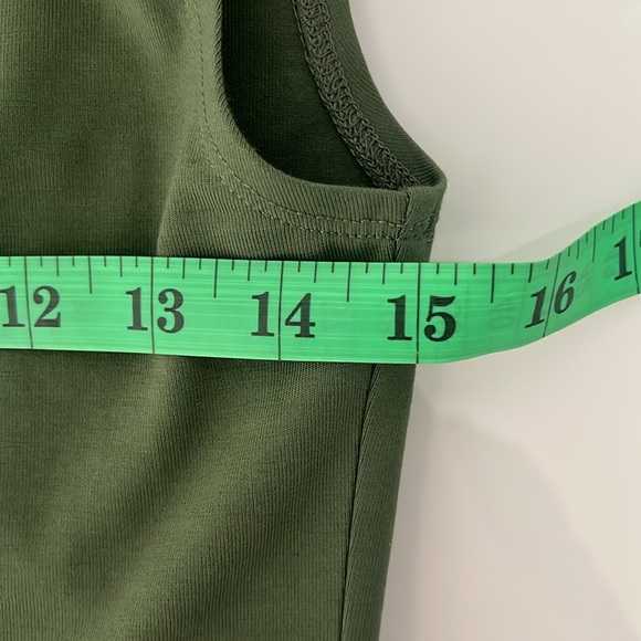 NWOT / J. Crew Fitted mockneck tank top in stretch cotton blend in Utility Green - Picture 5 of 5